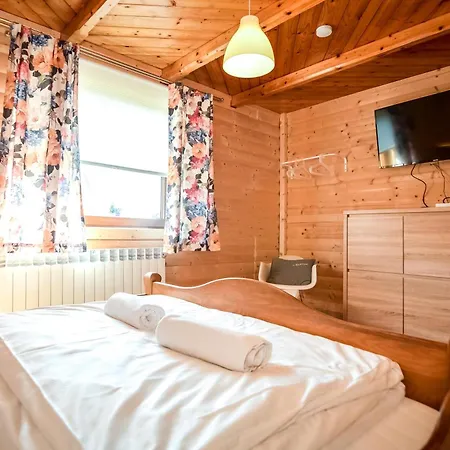 & U Gabrysi Apartment *